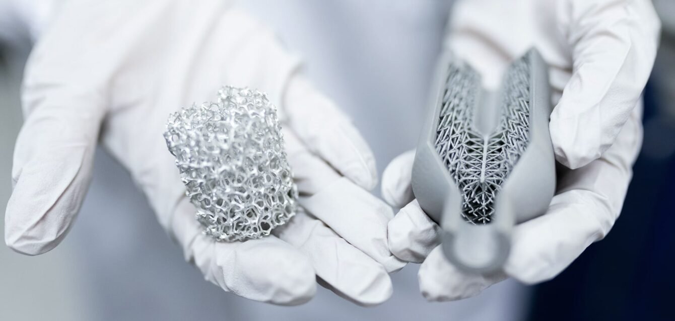 google-deepmind-9Y4ronQmPjk-unsplash 1-min